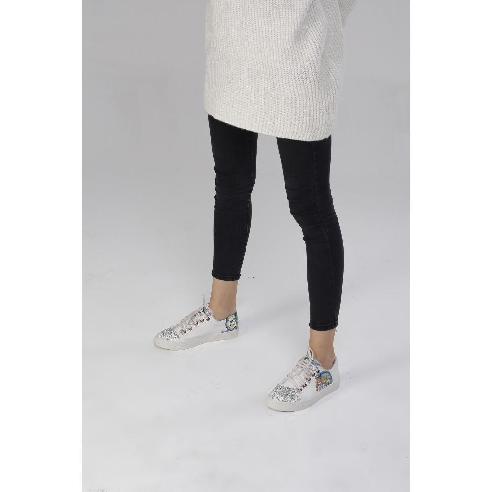 Sneaker Shoes Outlet - No Exchange or Return 39 EU - 8.5 US