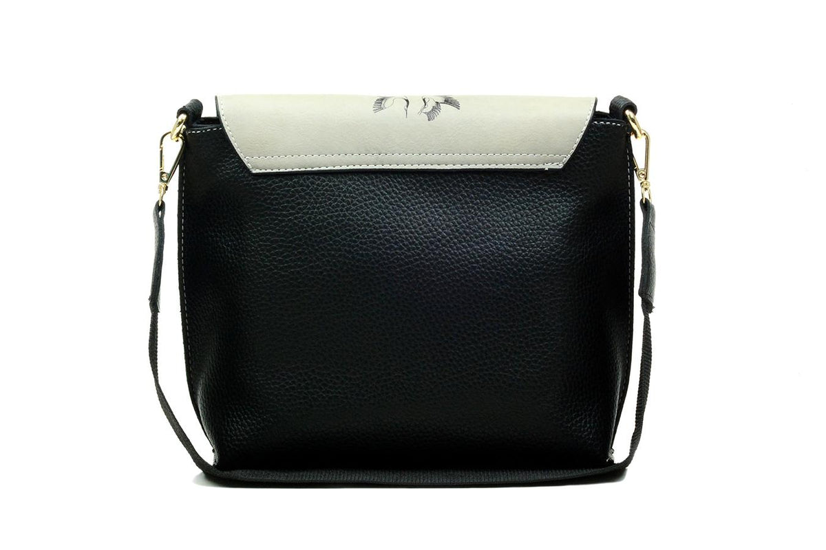 Hand Bags Outlet - No Exchange or Return