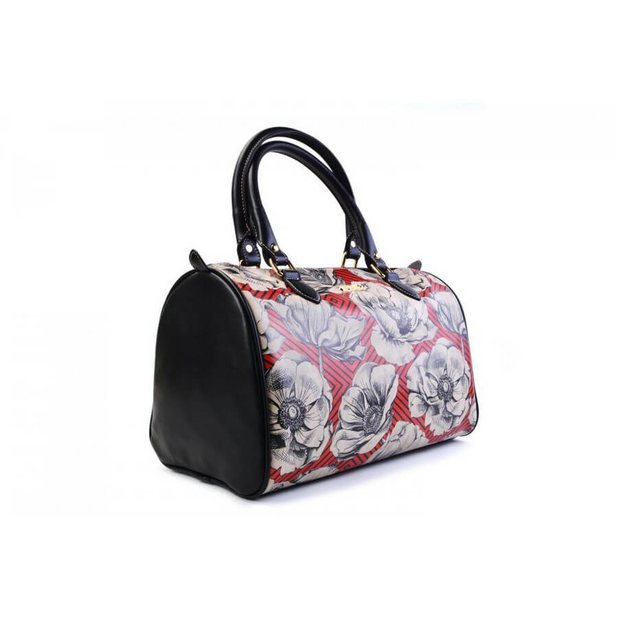 Hand Bags Outlet - No Exchange or Return