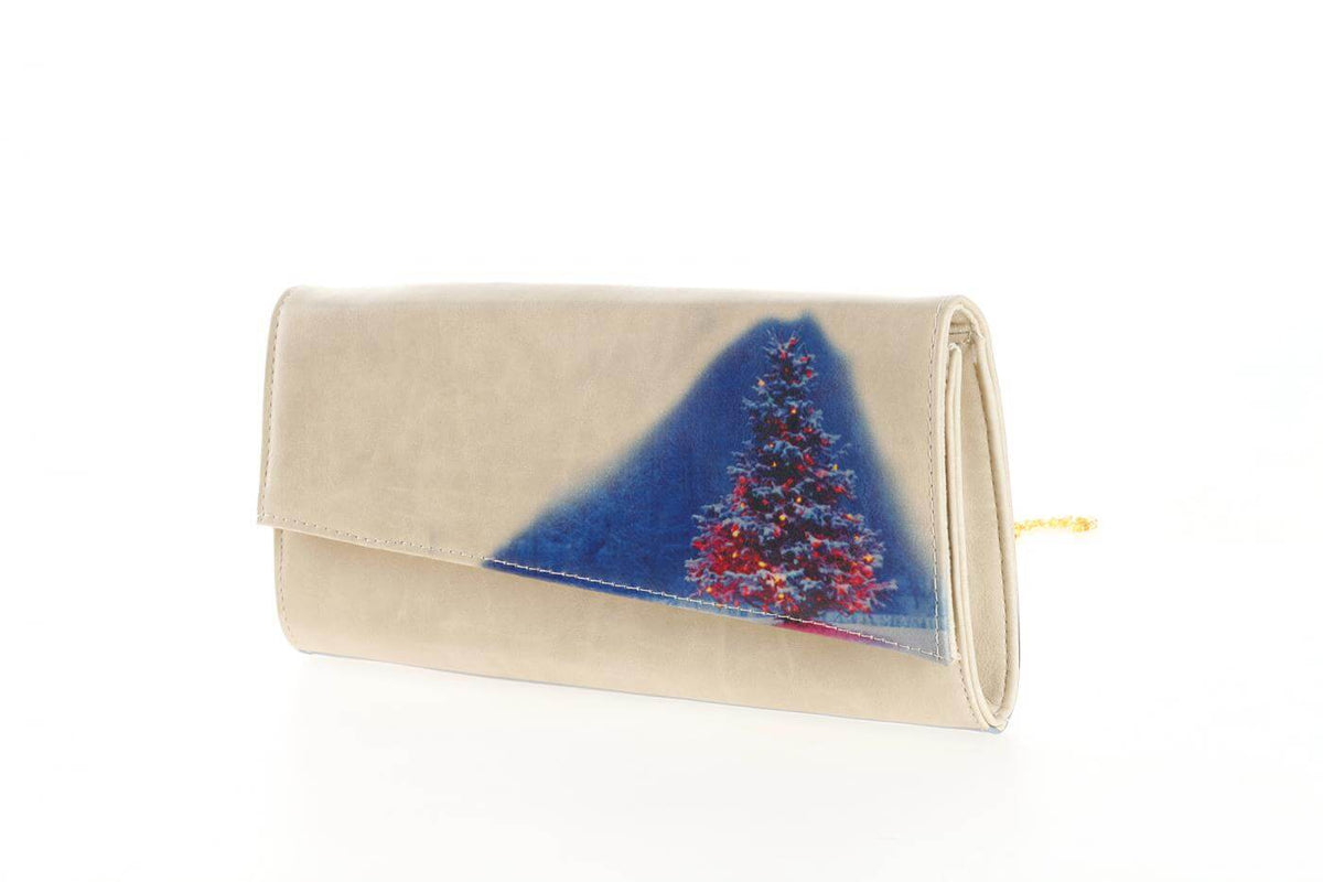 Hand Bags Outlet - No Exchange or Return