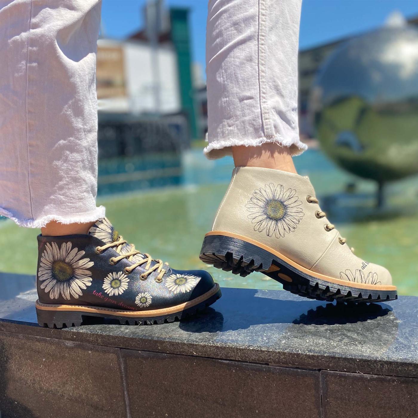 Short Boots Outlet - No Exchange or Return 35 EU - 5 US