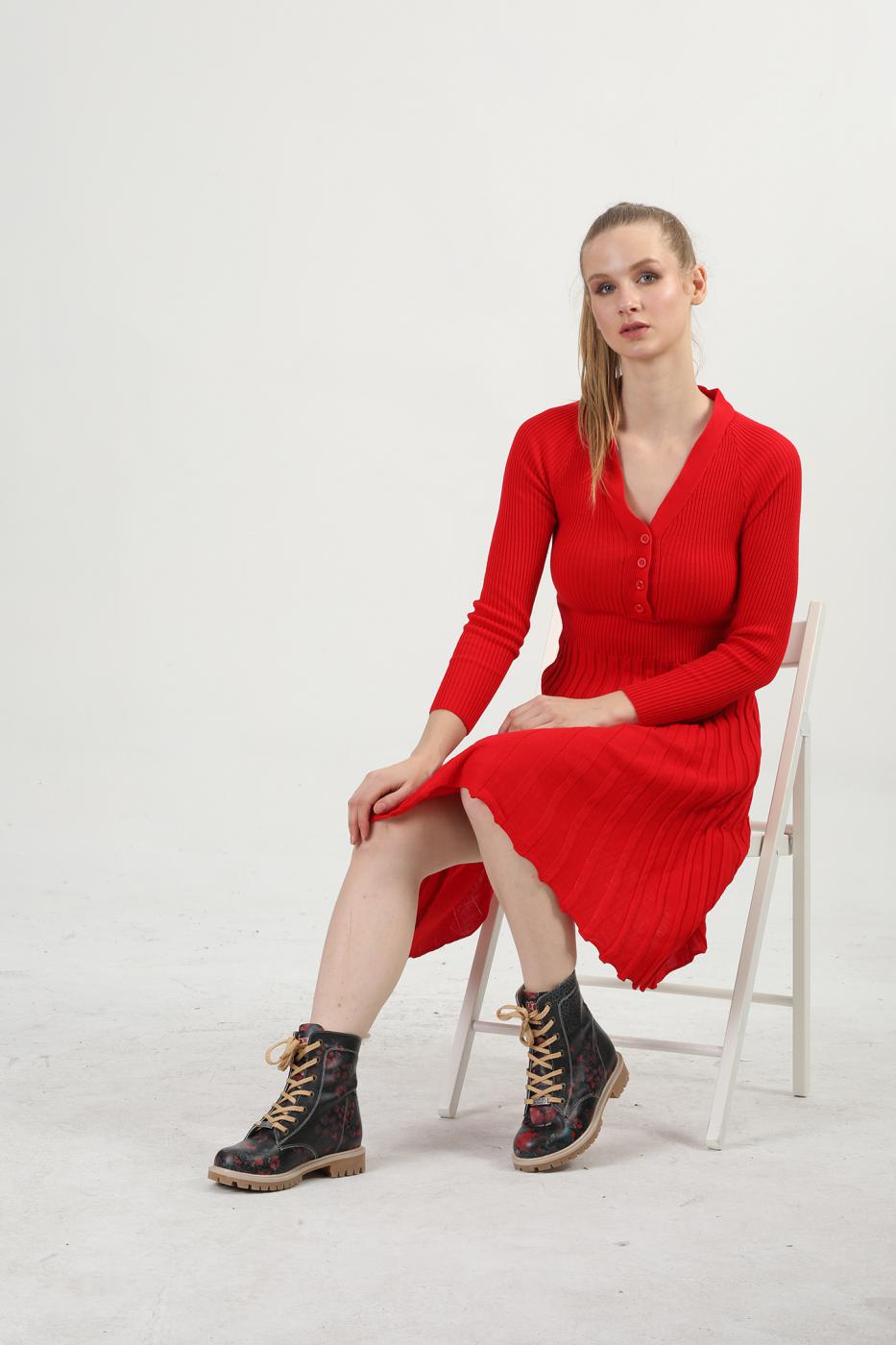 Long Boots Outlet - No Exchange or Return 40 EU - 9.5 US