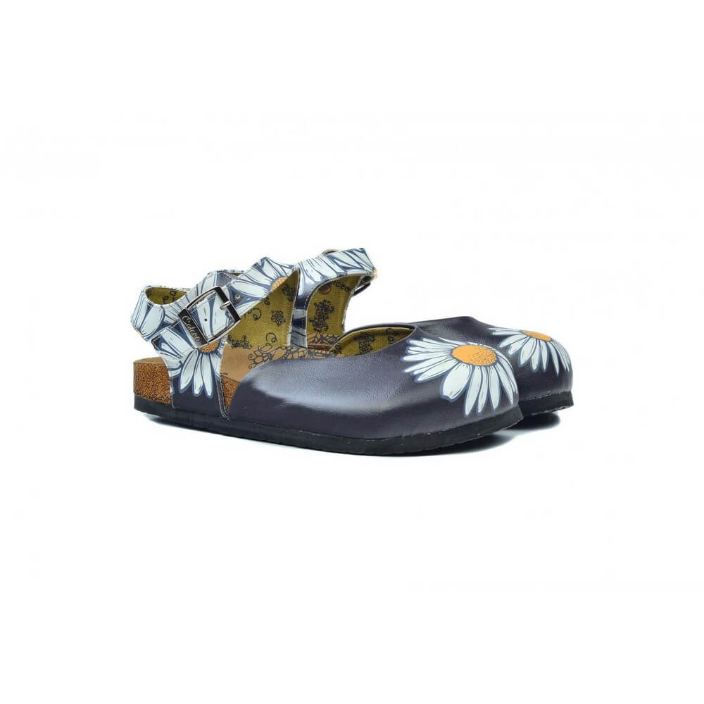 Clogs Outlet - No Exchange or Return 36 EU - 5.5 US
