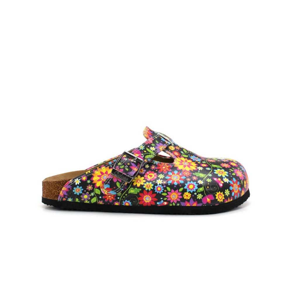 Clogs Outlet - No Exchange or Return 35 EU - 5 US