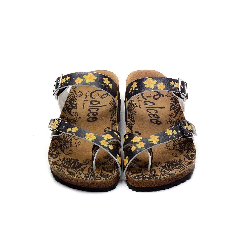 Sandal Outlet - No Exchange or Return  39 EU - 8.5 US