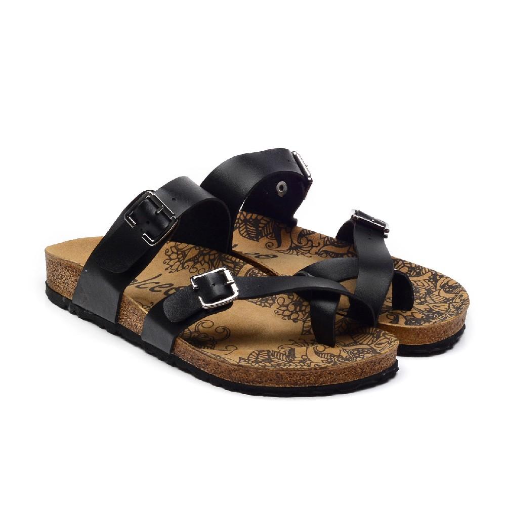 Sandal Outlet - No Exchange or Return  39 EU - 8.5 US