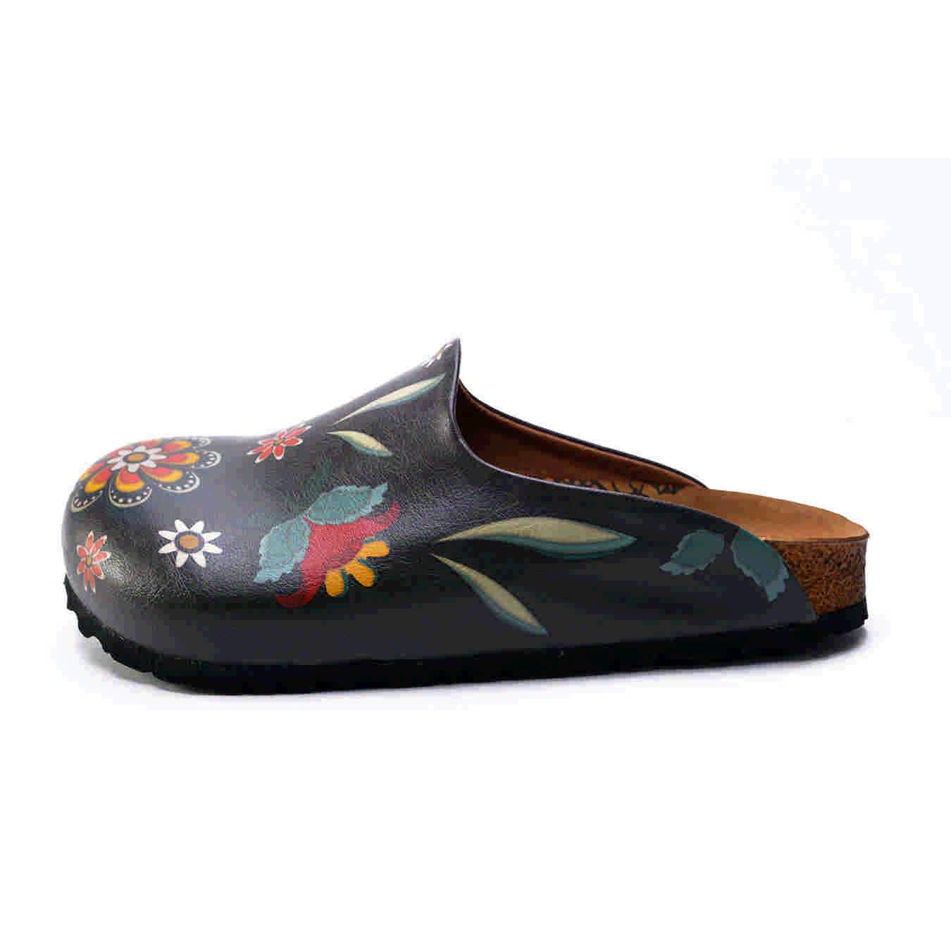 Clogs Outlet - No Exchange or Return  39 EU - 8.5 US