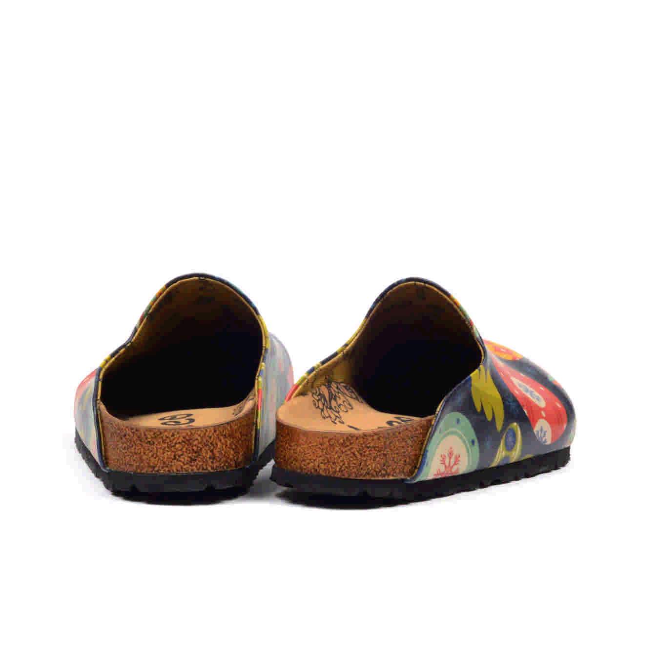 Clogs Outlet - No Exchange or Return  39 EU - 8.5 US