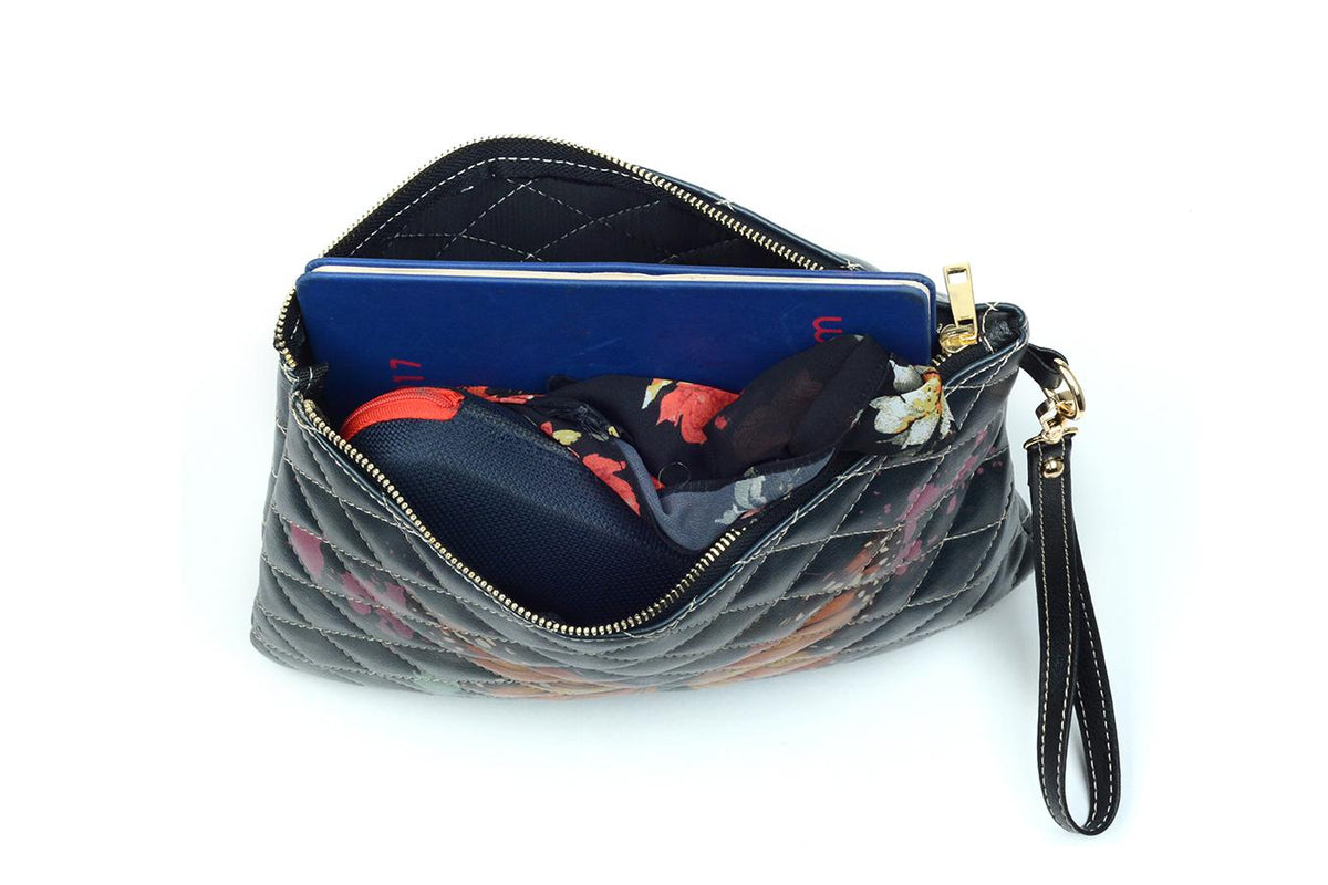 Hand Bags Outlet - No Exchange or Return