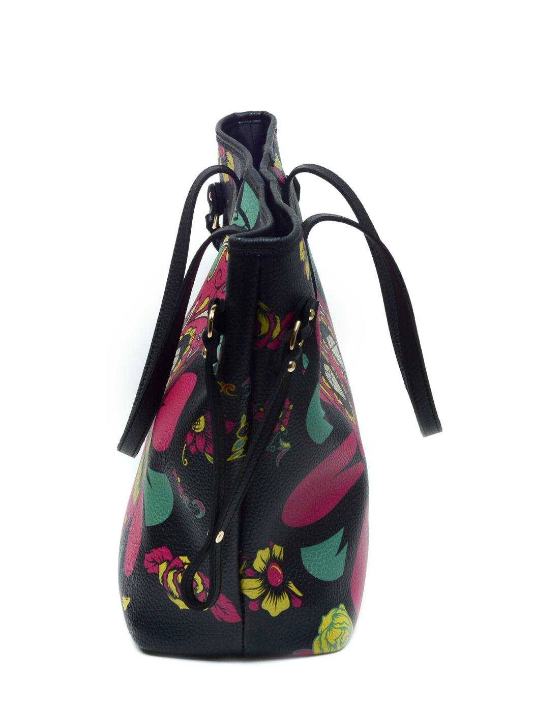 Hand Bags Outlet - No Exchange or Return