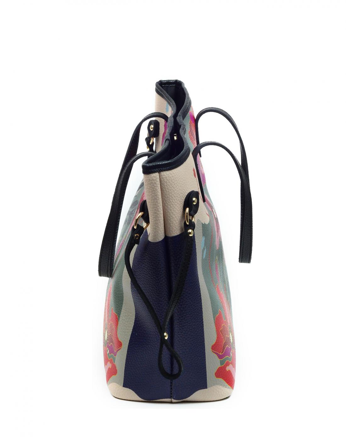 Hand Bags Outlet - No Exchange or Return