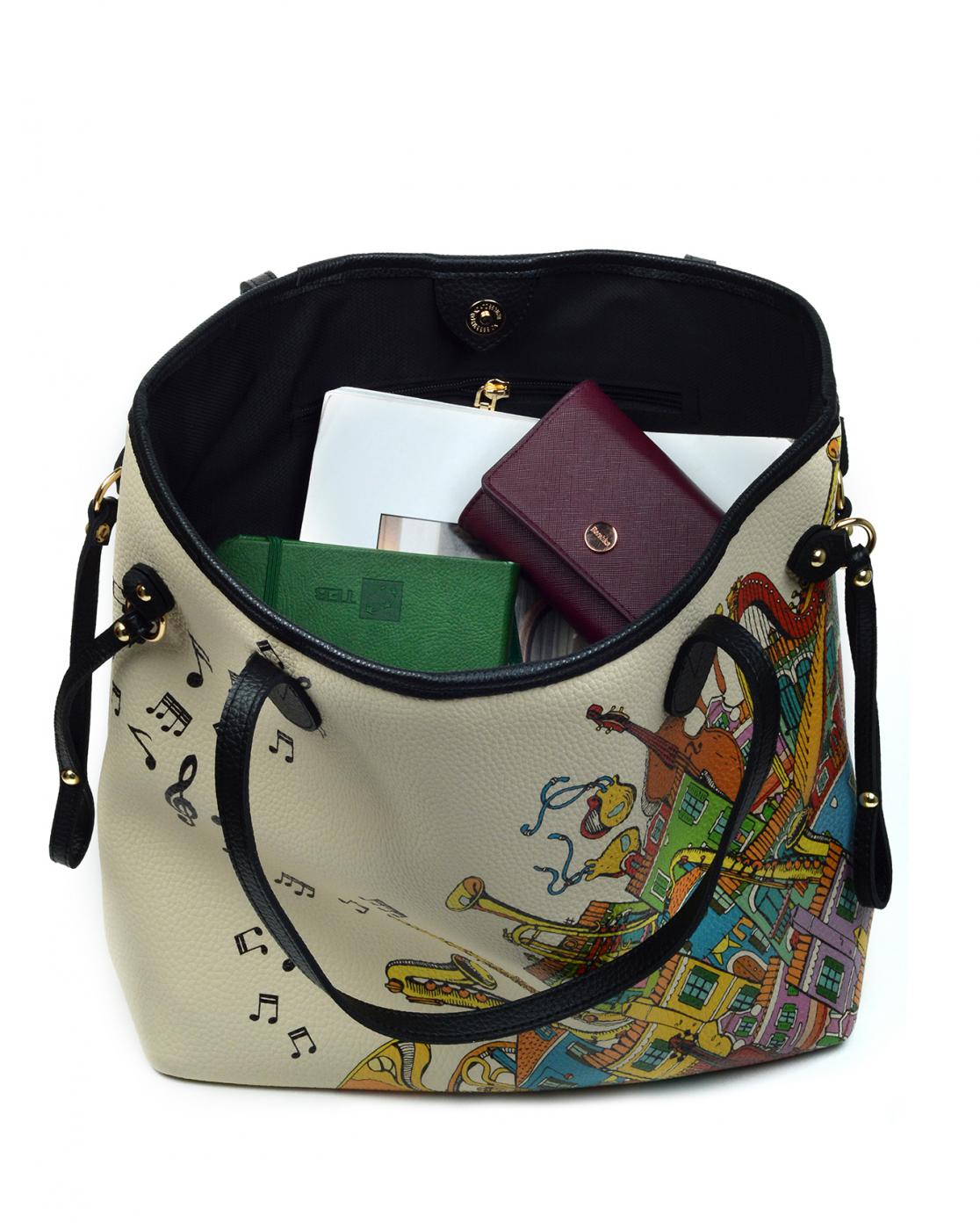 Hand Bags Outlet - No Exchange or Return