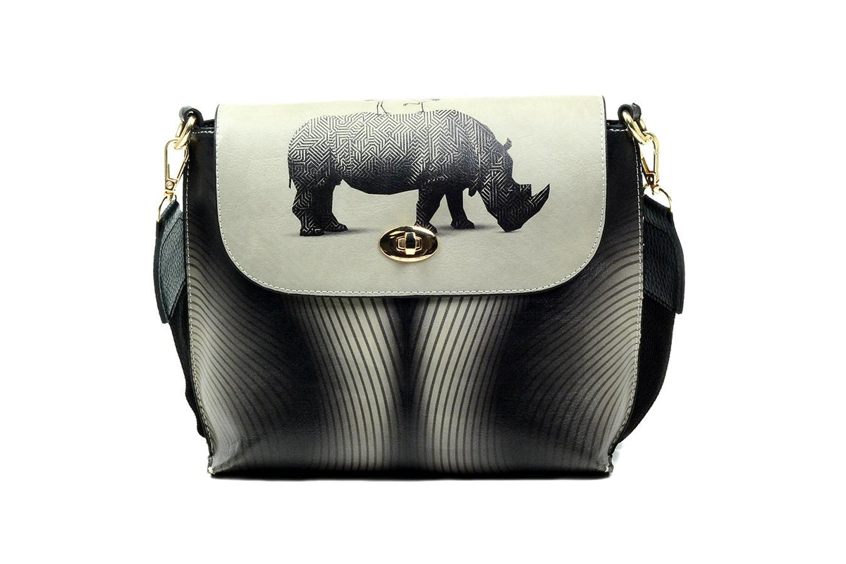 Hand Bags Outlet - No Exchange or Return