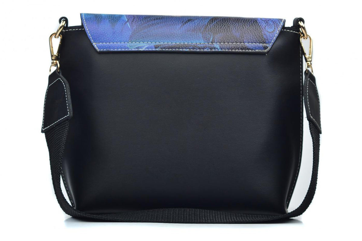 Hand Bags Outlet - No Exchange or Return