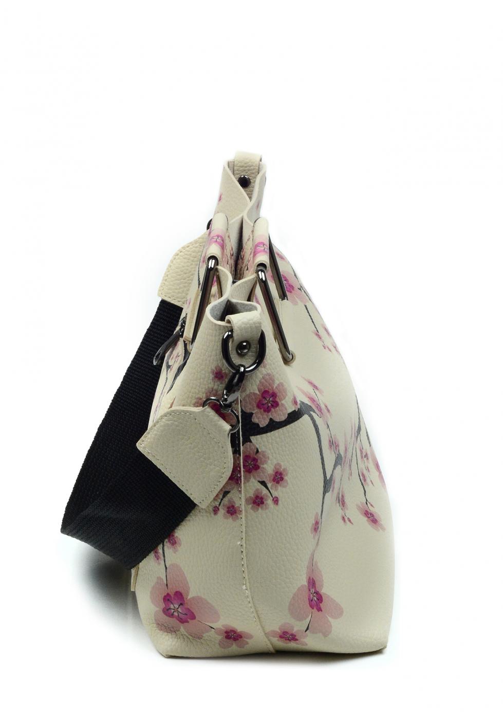 Hand Bags Outlet - No Exchange or Return