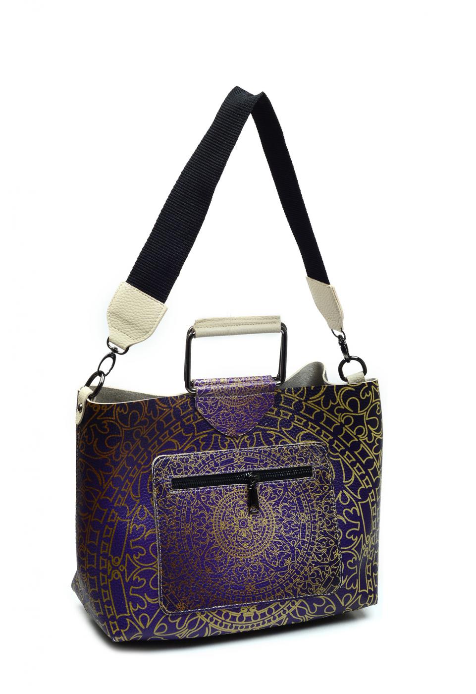 Hand Bags Outlet - No Exchange or Return