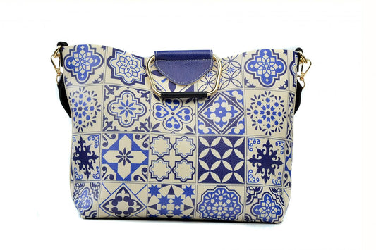 Hand Bags Outlet - No Exchange or Return