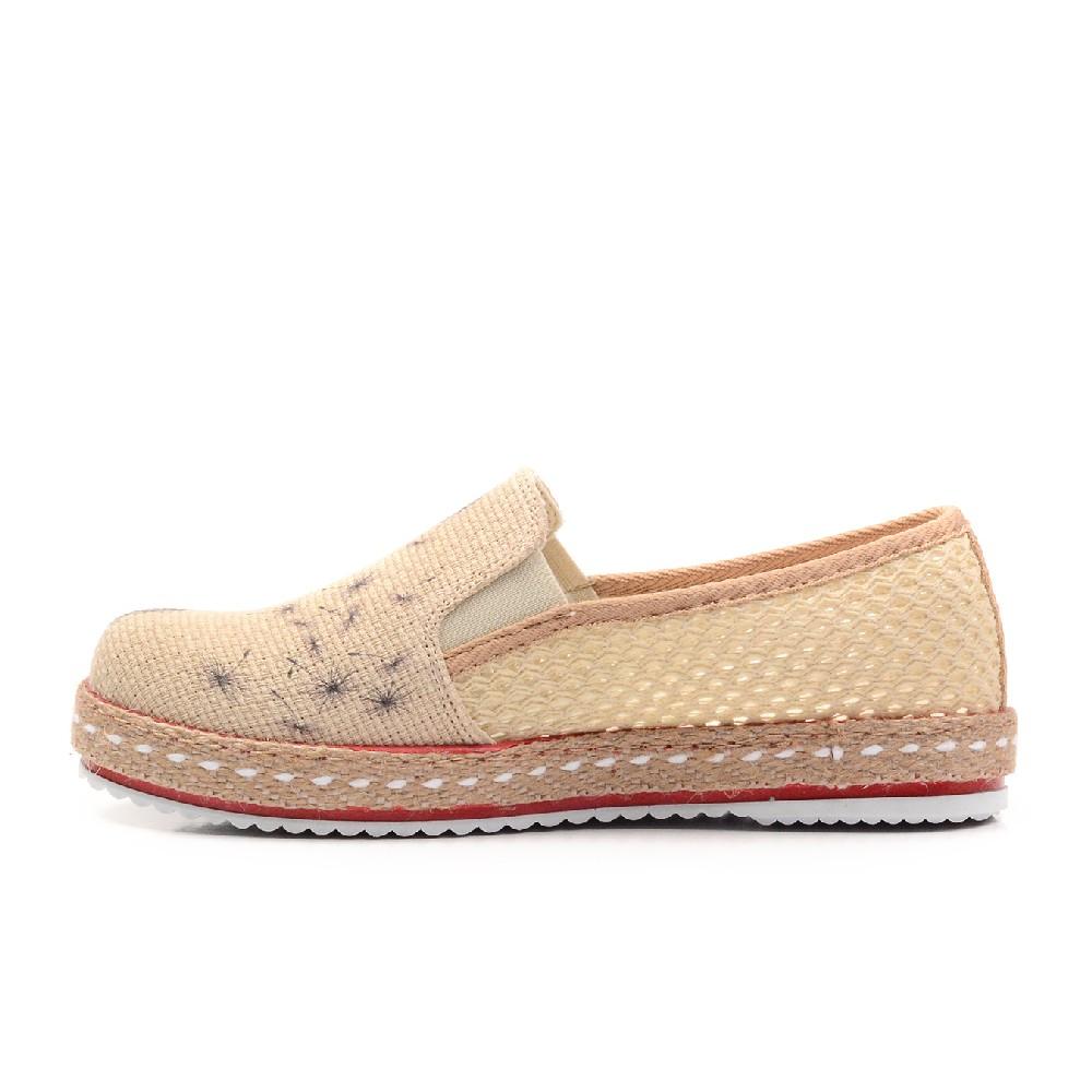 Sneaker Shoes Outlet - No Exchange or Return  39 EU - 8.5 US