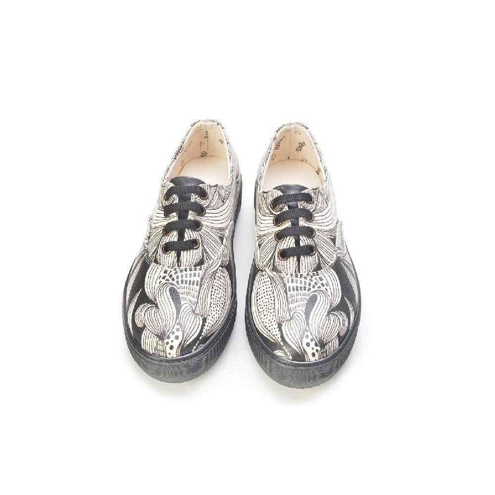 Sneaker Shoes Outlet - No Exchange or Return  39 EU - 8.5 US