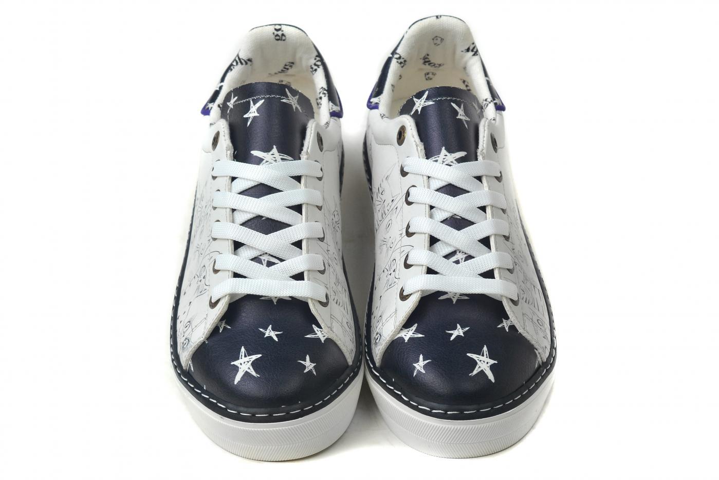 Sneaker Shoes Outlet - No Exchange or Return  39 EU - 8.5 US