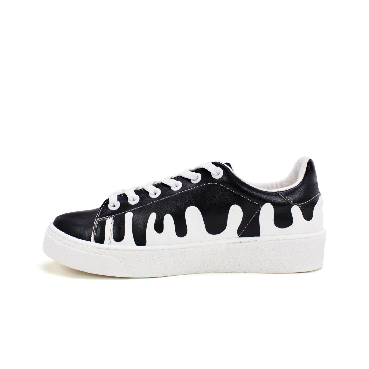 Sneaker Shoes Outlet - No Exchange or Return  41 EU - 10 US