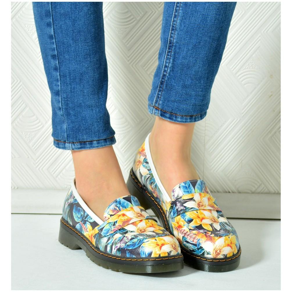 Oxford Shoes Outlet - No Exchange or Return  39 EU - 8.5 US