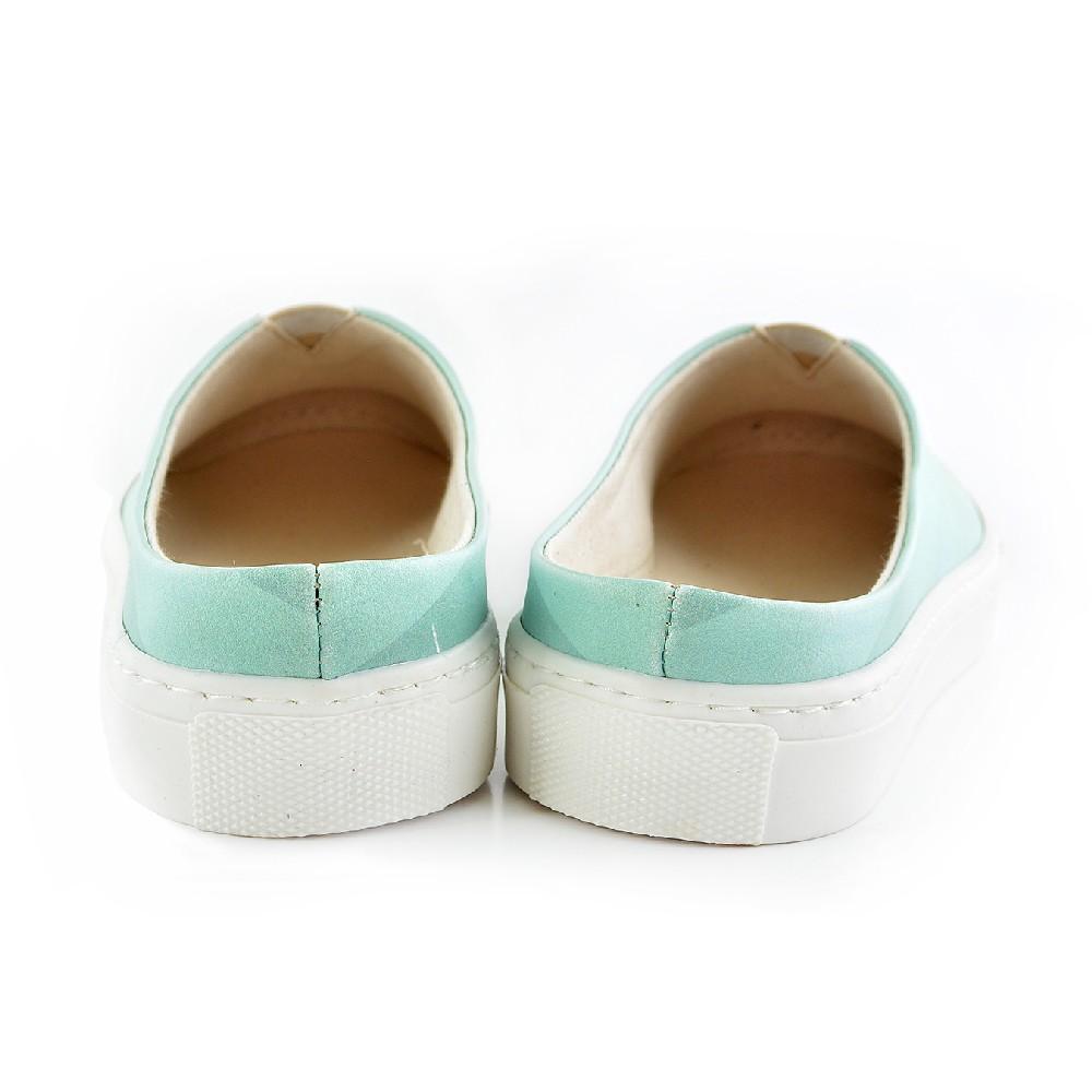 Slipper Outlet - No Exchange or Return  35 EU - 5 US