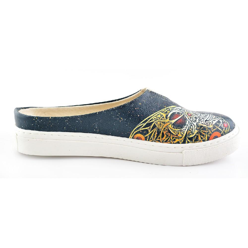 Slipper Outlet - No Exchange or Return  35 EU - 5 US