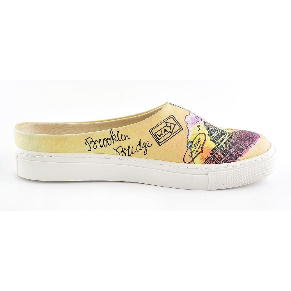 Slipper Outlet - No Exchange or Return  35 EU - 5 US