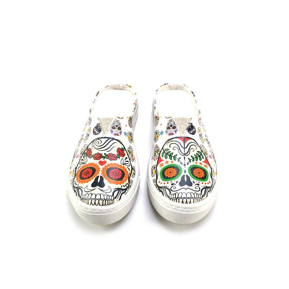 Slipper Outlet - No Exchange or Return  35 EU - 5 US