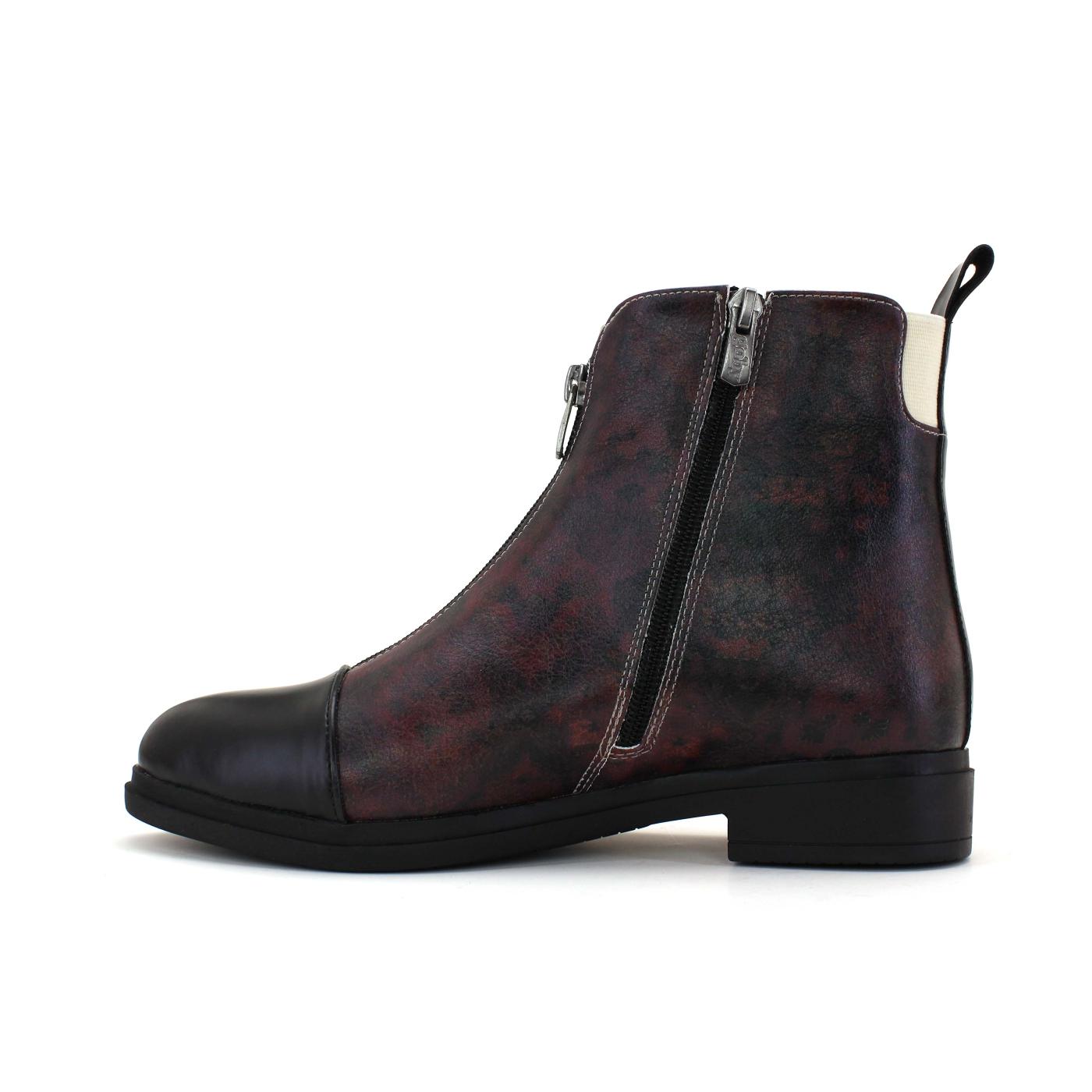Short Boots Outlet - No Exchange or Return  37 EU - 6.5 US