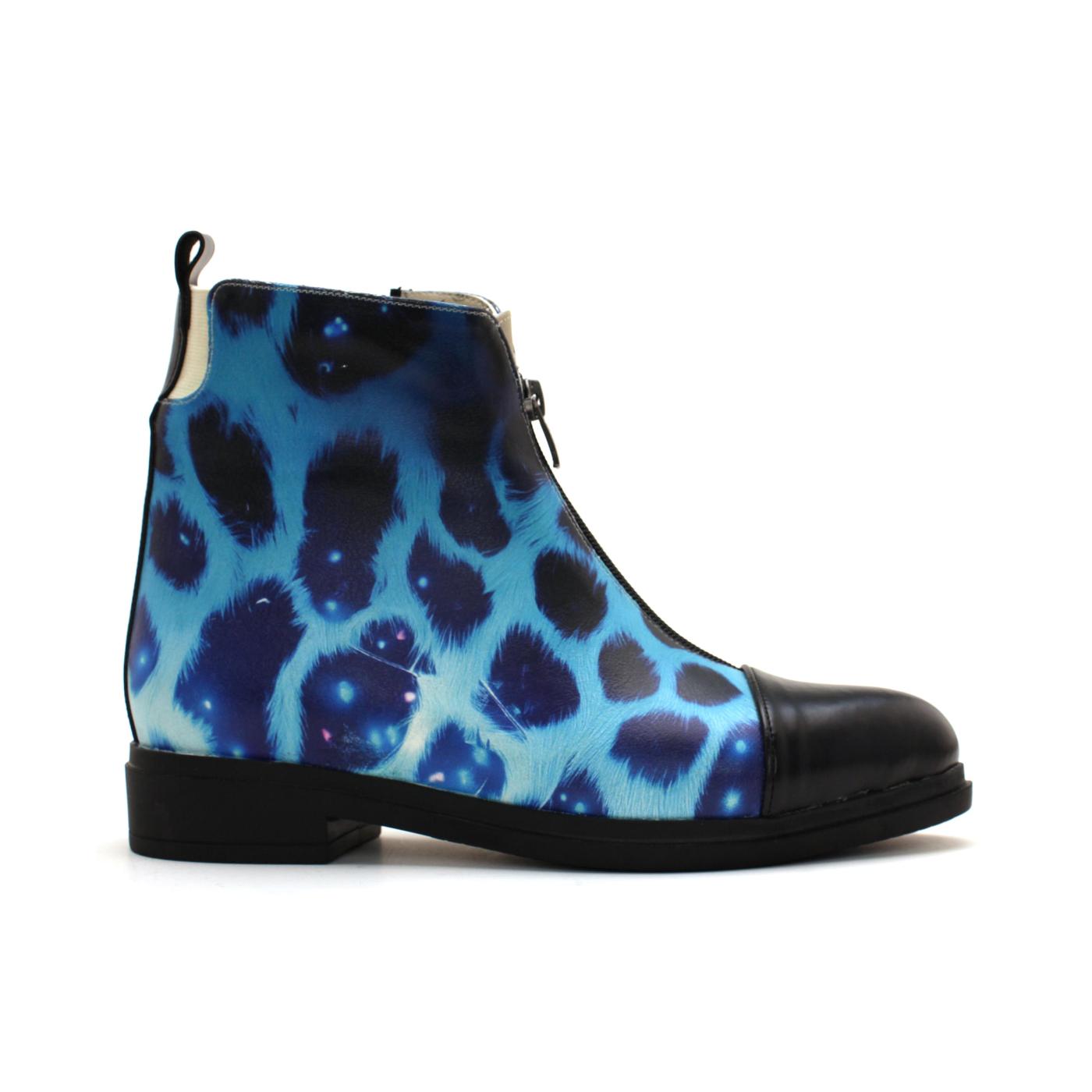 Short Boots Outlet - No Exchange or Return  37 EU - 6.5 US