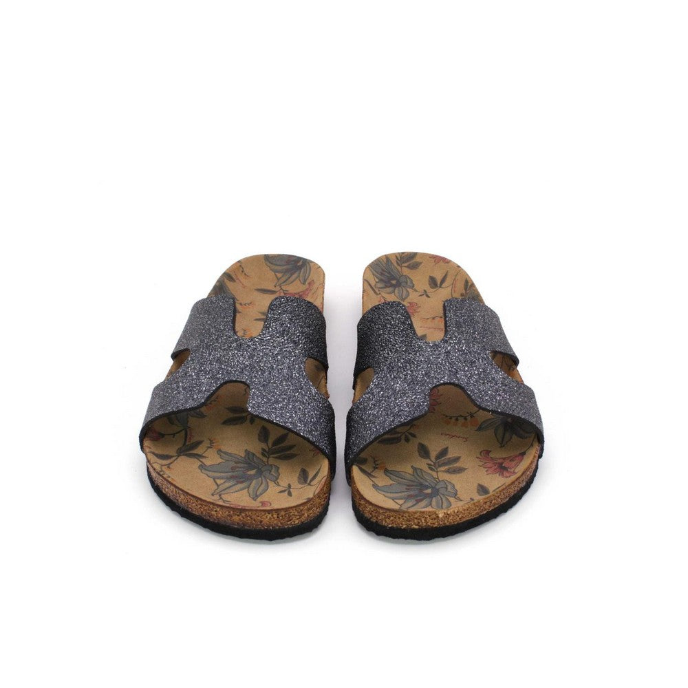 Sandal Outlet - No Exchange or Return - 38 EU - 7.5 US