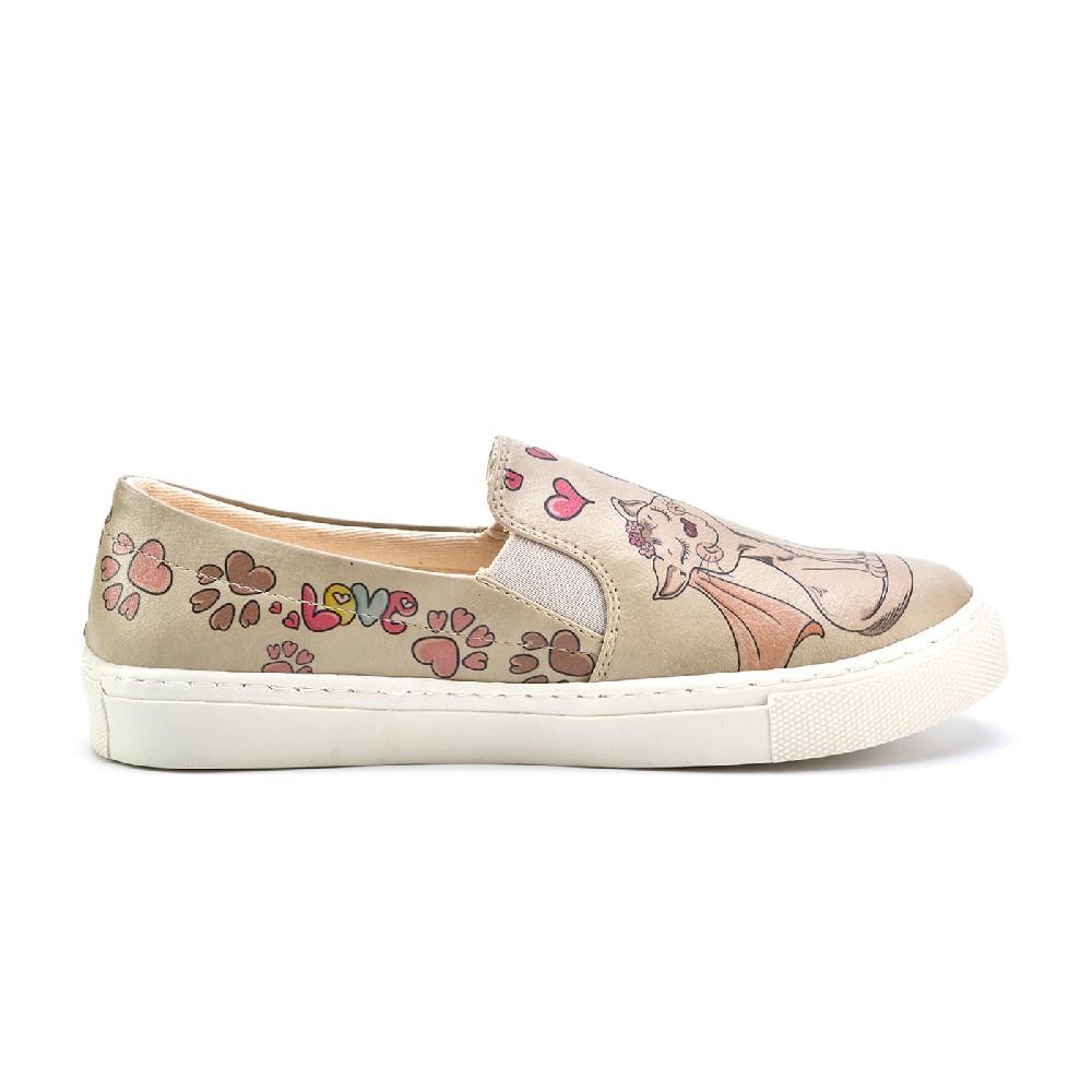 Sneaker Shoes Outlet - No Exchange or Return  39 EU - 8.5 US