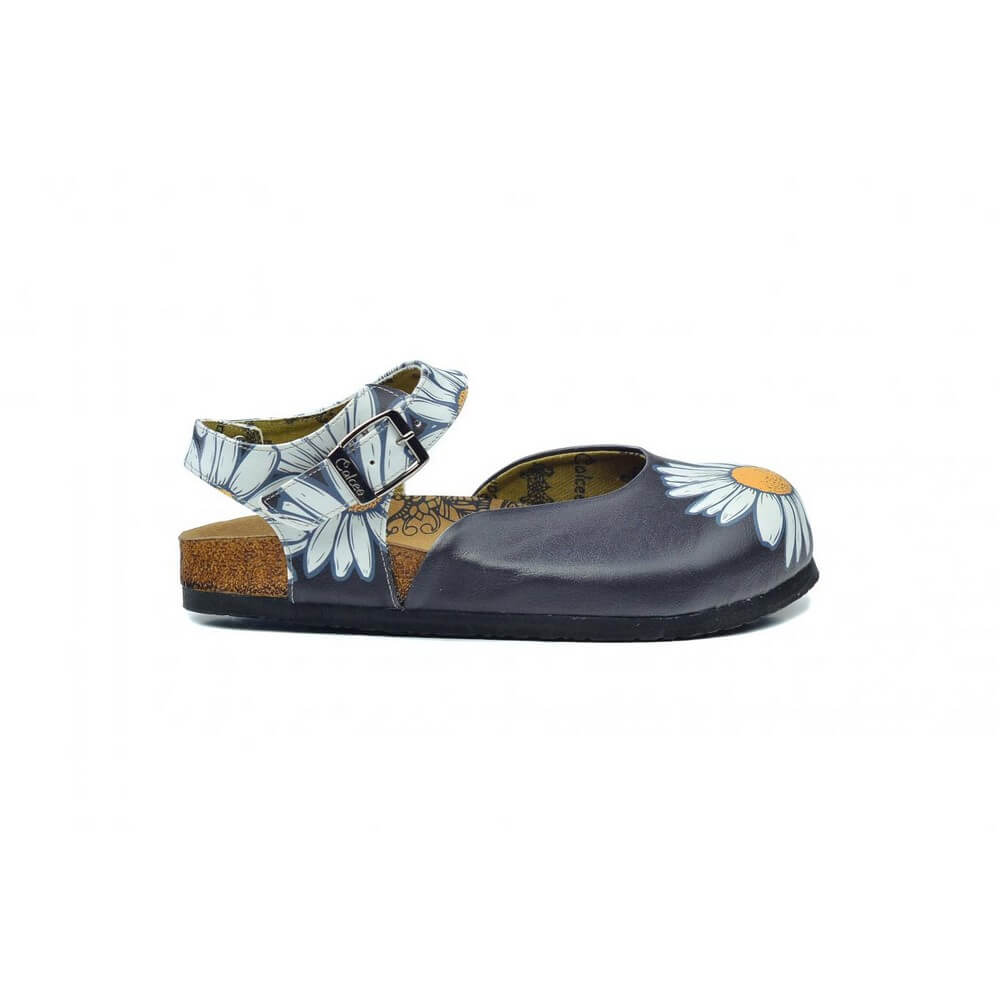 Clogs Outlet - No Exchange or Return  38 EU - 7.5 US