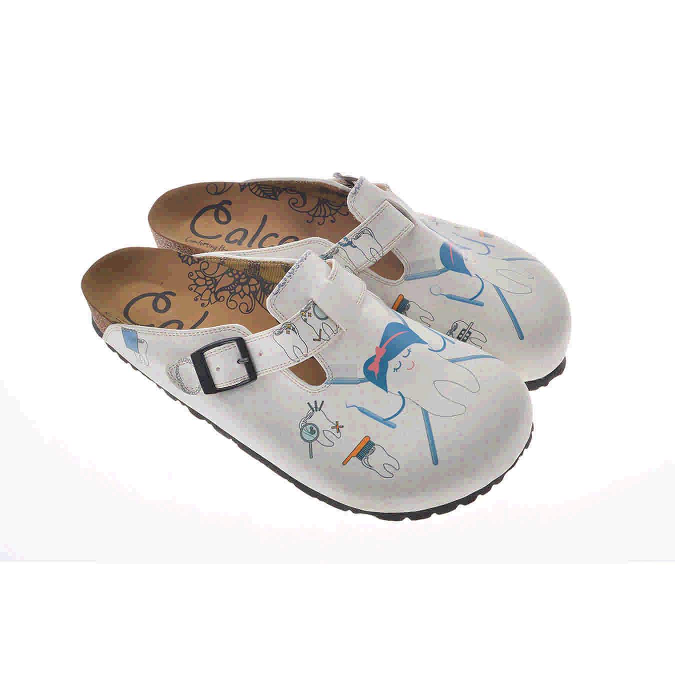 Clogs Outlet - No Exchange or Return  39 EU - 8.5 US