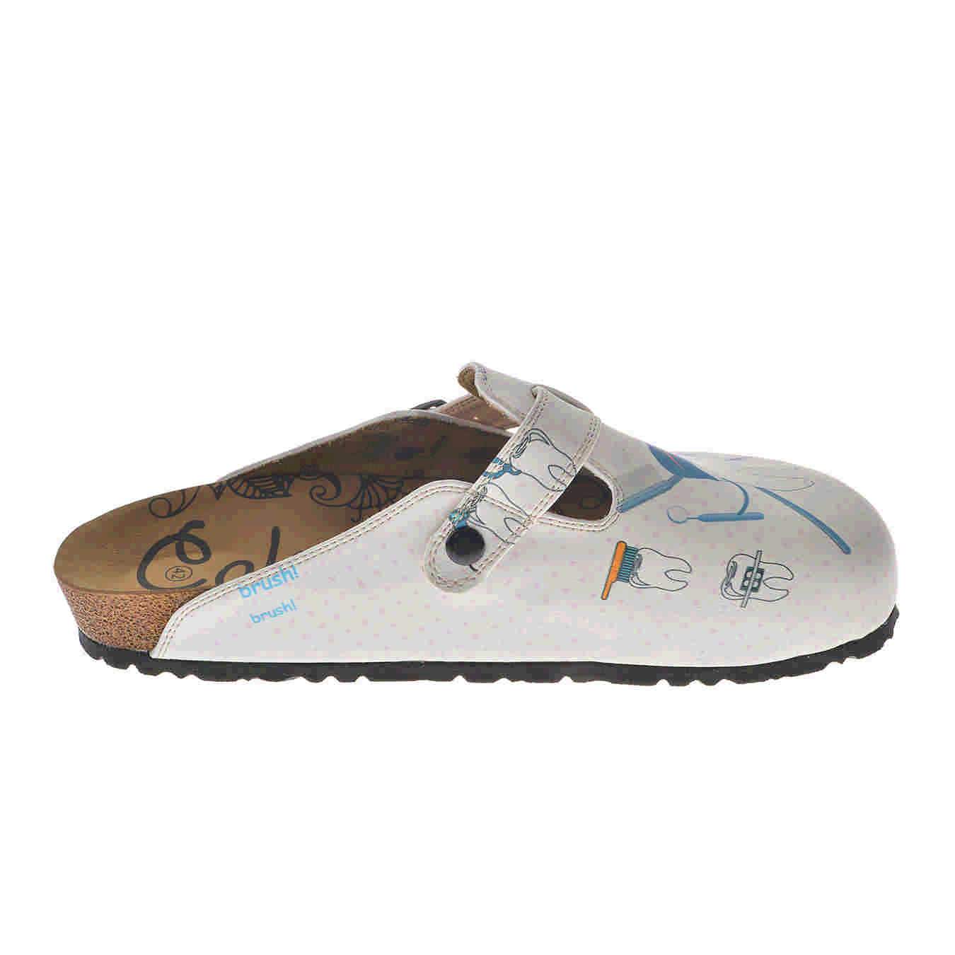 Clogs Outlet - No Exchange or Return  39 EU - 8.5 US